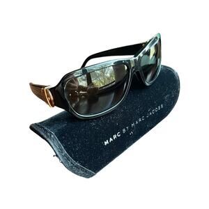 Marc Jacobs MJ101/S 80785 Black Gold Frame Sunglasses Italy 58-15-125 w/ case